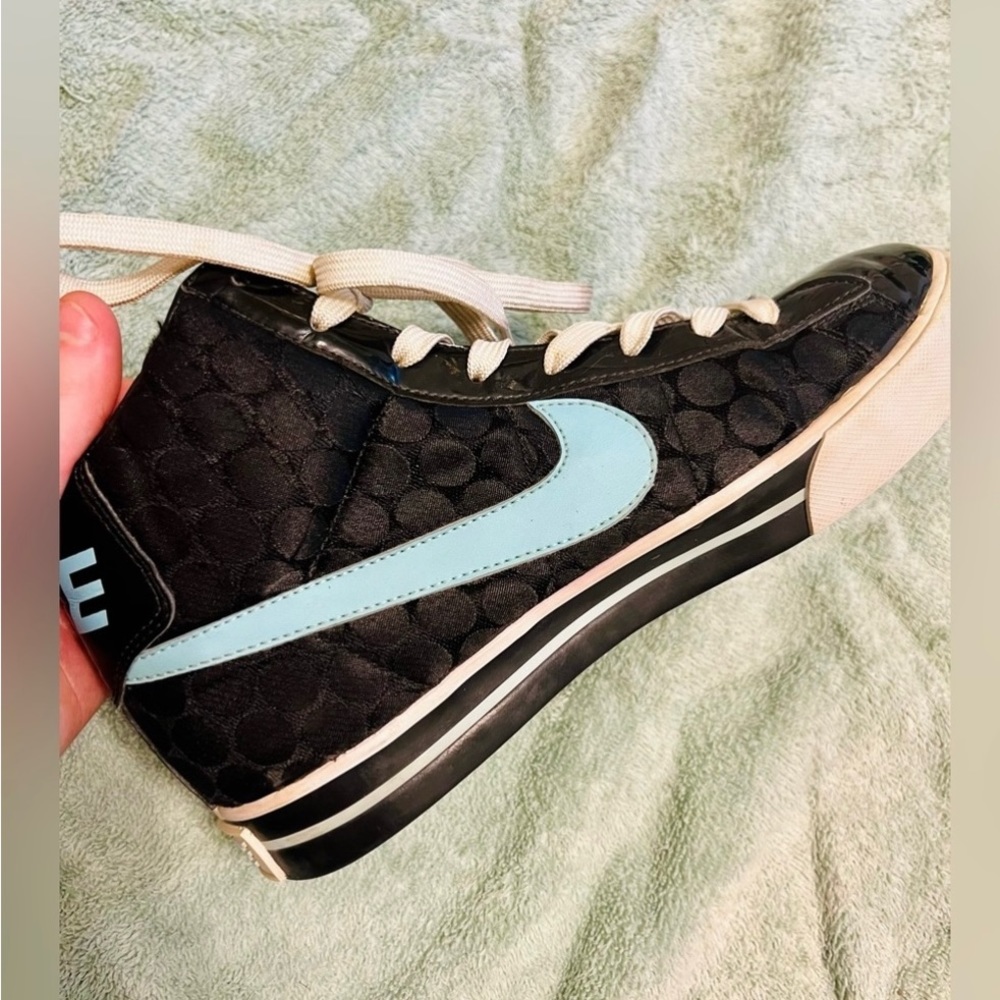 Super cute Vintage Nike blazers!
